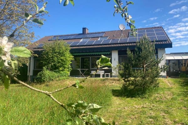 Prodej domu 213 m², pozemek 1.193 m², Jägersteig 11, Schrobenhausen, Bavorsko Prodej domu 213 m², pozemek 1.193 m², Jägersteig 11, Schrobenhausen, Bavorsko