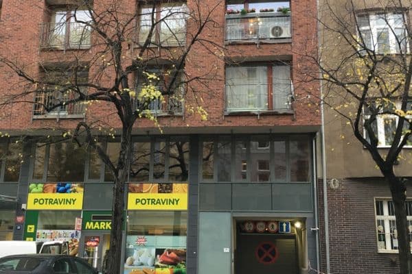 Pronájem garáže 13 m², Praha Pronájem garáže 13 m², Praha