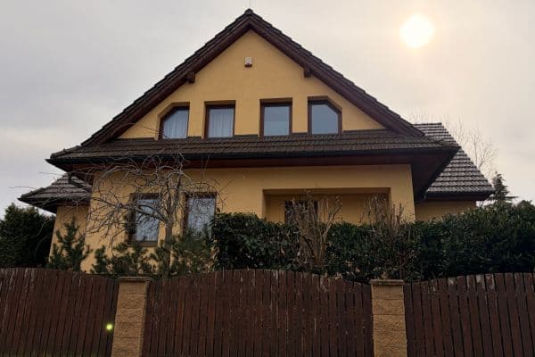 Pronájem domu 266 m², pozemek 713 m², Pod Ovčínem, Praha Pronájem domu 266 m², pozemek 713 m², Pod Ovčínem, Praha