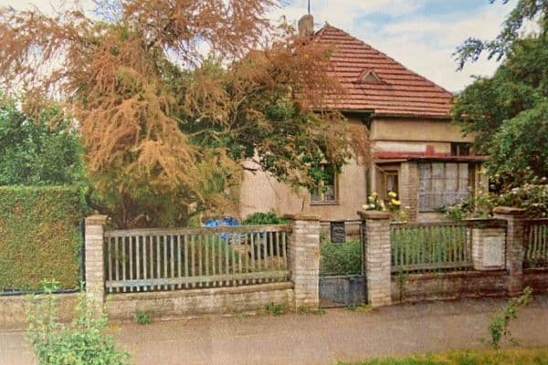 Prodej domu 135 m², pozemek 875 m², U Hotelu, Praha Prodej domu 135 m², pozemek 875 m², U Hotelu, Praha