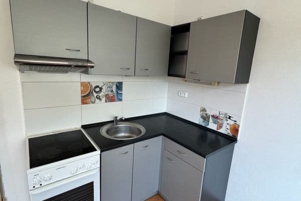 Pronájem bytu 2+kk 42 m², Jamborova, Brno Pronájem bytu 2+kk 42 m², Jamborova, Brno