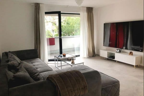 Pronájem bytu 2+1 63 m², Jesuitengasse 118, Köln, Severní Porýní-Vestfálsko Pronájem bytu 2+1 63 m², Jesuitengasse 118, Köln, Severní Porýní-Vestfálsko