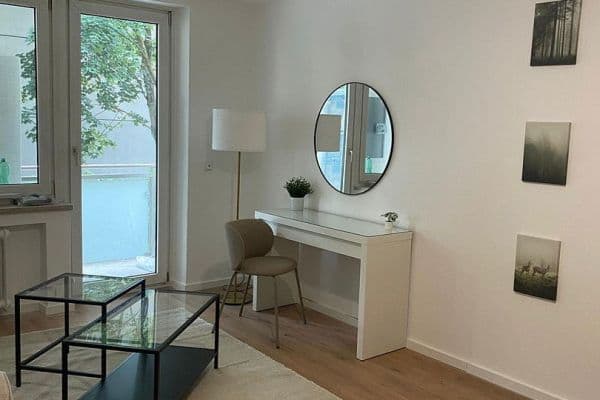 Pronájem bytu 68 m², Ampfingstraße 37, München, Bavorsko Pronájem bytu 68 m², Ampfingstraße 37, München, Bavorsko