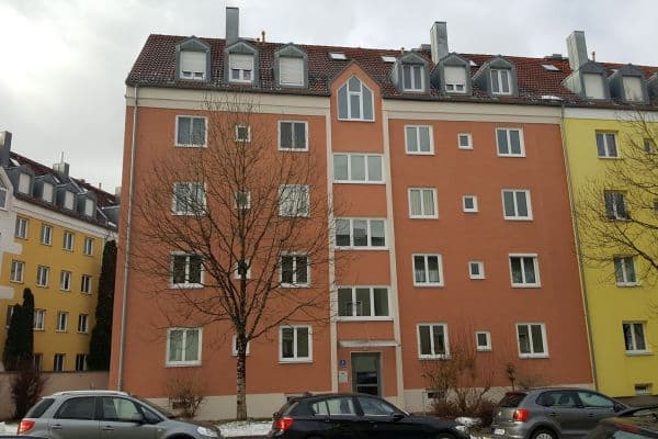Pronájem bytu 1+1 34 m², Laibacher Strasse 8, München, Bavorsko Pronájem bytu 1+1 34 m², Laibacher Strasse 8, München, Bavorsko