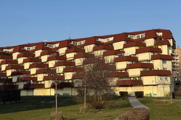 Pronájem bytu 2+1 58 m², Hany Meličkovej, Bratislava Pronájem bytu 2+1 58 m², Hany Meličkovej, Bratislava