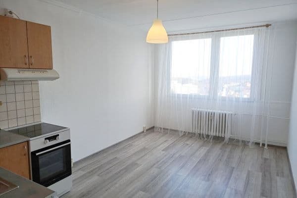 Prodej bytu 2+kk 40 m², Makovského, Praha Prodej bytu 2+kk 40 m², Makovského, Praha