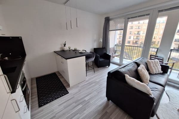 Pronájem bytu 2+kk 54 m², Huppnerova, Praha Pronájem bytu 2+kk 54 m², Huppnerova, Praha