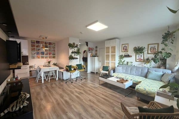 Pronájem bytu 3+1 75 m², Berlin Pronájem bytu 3+1 75 m², Berlin