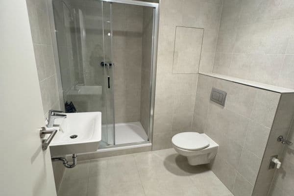 Pronájem bytu 2+kk 44 m², Poděbradská, Praha Pronájem bytu 2+kk 44 m², Poděbradská, Praha