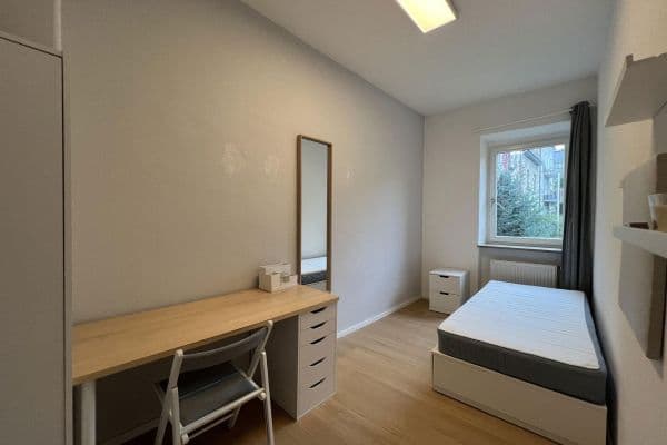 Pronájem bytu 1+1 12 m², Rosenheimerstraße 115, München, Bavorsko Pronájem bytu 1+1 12 m², Rosenheimerstraße 115, München, Bavorsko