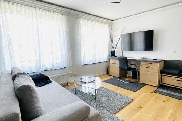 Pronájem bytu 1+1 37 m², Leipzig, Sasko Pronájem bytu 1+1 37 m², Leipzig, Sasko
