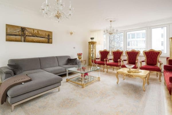 Prodej bytu 3+1 81 m², Hamburg, Hamburg Prodej bytu 3+1 81 m², Hamburg, Hamburg