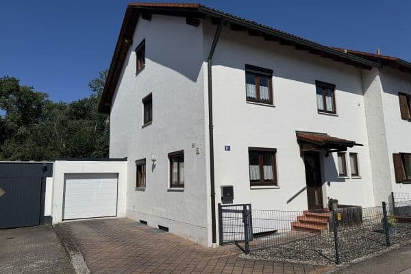 Prodej domu 198 m², pozemek 200 m², Oberstimm, Bavorsko Prodej domu 198 m², pozemek 200 m², Oberstimm, Bavorsko