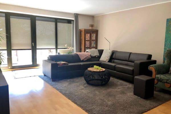 Pronájem bytu 3+kk 101 m², Krefeld Pronájem bytu 3+kk 101 m², Krefeld