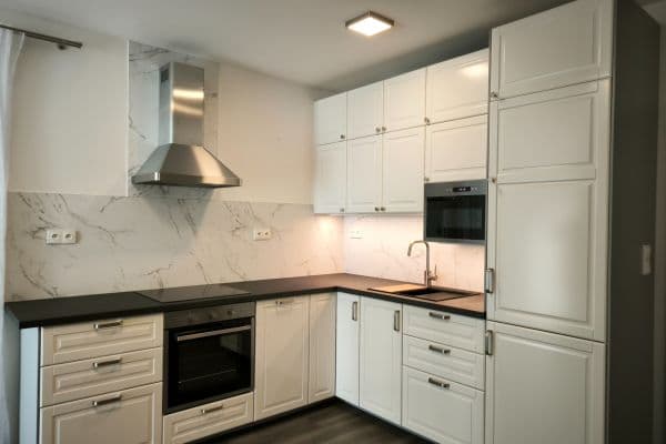 Pronájem bytu 1+1 33 m², Kounická, Český Brod Pronájem bytu 1+1 33 m², Kounická, Český Brod