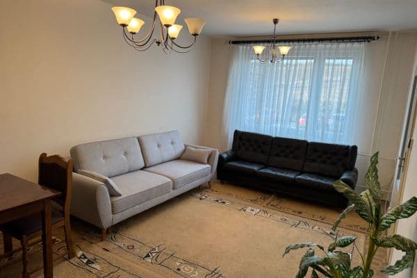 Prodej bytu 4+1 101 m², Kaštanová, Rosice Prodej bytu 4+1 101 m², Kaštanová, Rosice