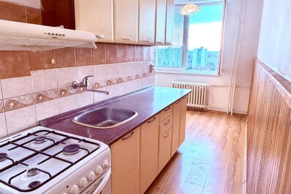 Prodej bytu 3+1 78 m², Ľudovíta Okánika, Nitra Prodej bytu 3+1 78 m², Ľudovíta Okánika, Nitra