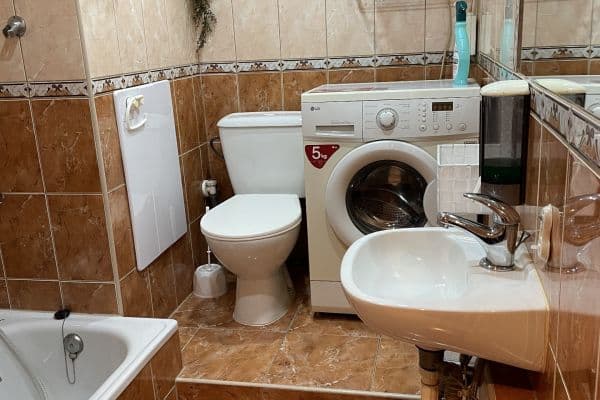 Pronájem bytu 1+kk 24 m², Budovatelů, Jablonec nad Nisou Pronájem bytu 1+kk 24 m², Budovatelů, Jablonec nad Nisou