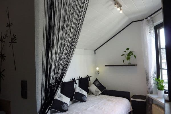 Pronájem bytu 1+kk 51 m², Friedrichsdorf-Burgholzh. Pronájem bytu 1+kk 51 m², Friedrichsdorf-Burgholzh.