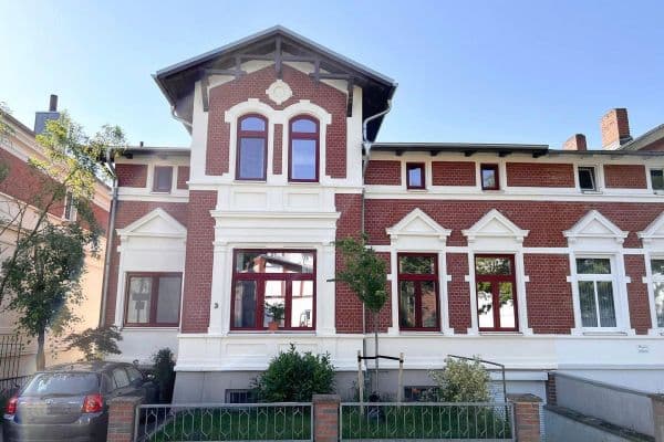 Prodej domu 230 m², pozemek 350 m², Lutherstrasse 3, Schwerin, Mecklenburg-Vorpommern Prodej domu 230 m², pozemek 350 m², Lutherstrasse 3, Schwerin, Mecklenburg-Vorpommern