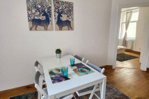 Pronájem bytu 2+1 76 m², Wiesbaden, Hessen Pronájem bytu 2+1 76 m², Wiesbaden, Hessen