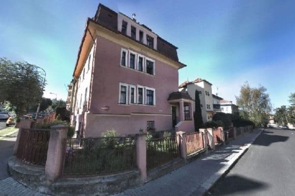 Pronájem bytu 2+kk 67 m², Vrchlického, Karlovy Vary Pronájem bytu 2+kk 67 m², Vrchlického, Karlovy Vary