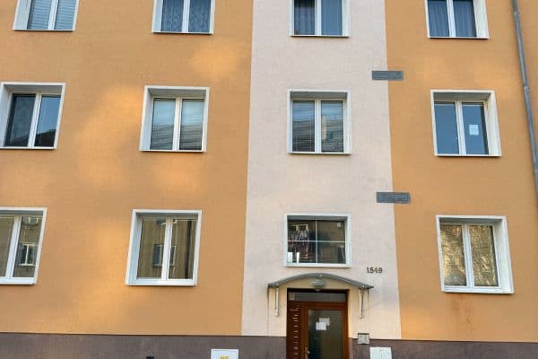 Pronájem bytu 3+1 77 m², Heyrovského, Sokolov Pronájem bytu 3+1 77 m², Heyrovského, Sokolov