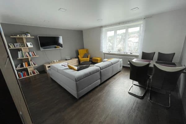 Prodej bytu 3+1 75 m², Mánesova, Hodkovice nad Mohelkou Prodej bytu 3+1 75 m², Mánesova, Hodkovice nad Mohelkou