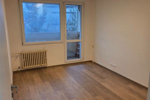 Pronájem bytu 2+kk 35 m², Hvězdova, Praha Pronájem bytu 2+kk 35 m², Hvězdova, Praha