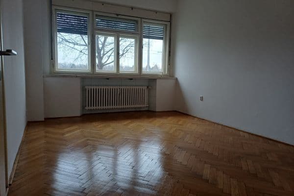 Pronájem bytu 2+kk 43 m², Milady Horákové, Praha Pronájem bytu 2+kk 43 m², Milady Horákové, Praha