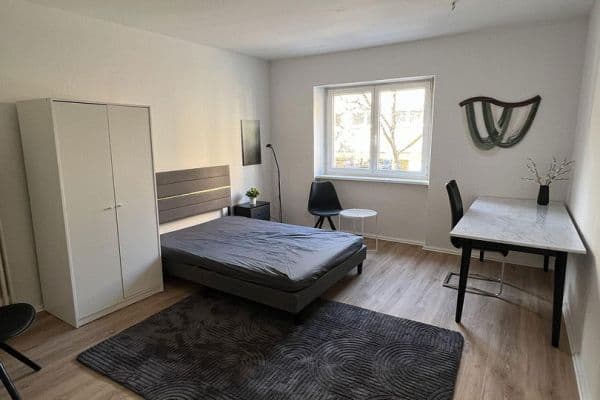 Pronájem bytu 18 m², Gostenhofer Hauptstrasse 51, Nürnberg, Bavorsko Pronájem bytu 18 m², Gostenhofer Hauptstrasse 51, Nürnberg, Bavorsko