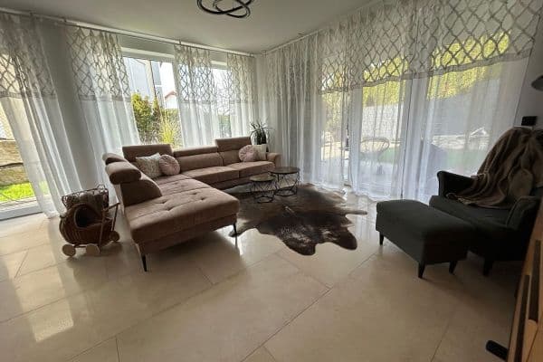 Prodej bytu 3+kk 104 m², Niefern-Öschelbronn Prodej bytu 3+kk 104 m², Niefern-Öschelbronn