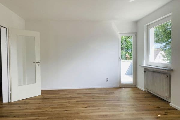 Pronájem bytu 3+kk 70 m², Lütgendortmunder Hellweg 95, Dortmund Pronájem bytu 3+kk 70 m², Lütgendortmunder Hellweg 95, Dortmund