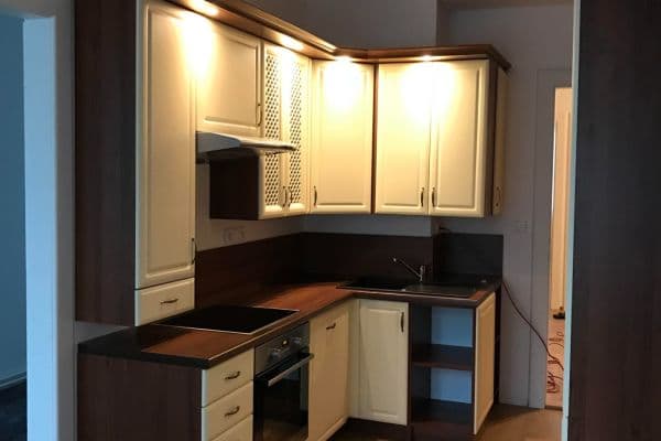 Prodej bytu 4+1 110 m², Na Valech, Poděbrady, Středočeský kraj Prodej bytu 4+1 110 m², Na Valech, Poděbrady, Středočeský kraj