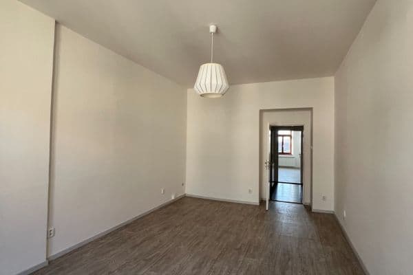 Pronájem bytu 3+kk 77 m², Krymská, Praha Pronájem bytu 3+kk 77 m², Krymská, Praha