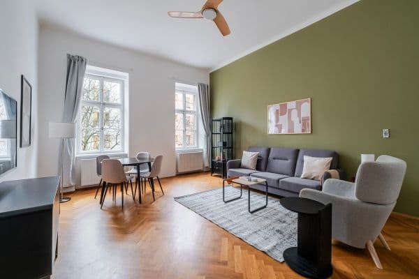 Pronájem bytu 71 m², Újezd, Praha Pronájem bytu 71 m², Újezd, Praha