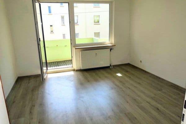 Pronájem bytu 4+1 101 m², Schlachthofstraße 9, Häfen - Bremerhaven Pronájem bytu 4+1 101 m², Schlachthofstraße 9, Häfen - Bremerhaven