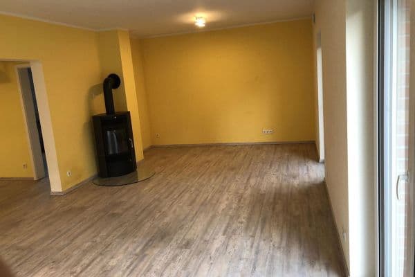 Prodej domu 130 m², pozemek 600 m², Thälmannstr. 37, Wandlitz Prodej domu 130 m², pozemek 600 m², Thälmannstr. 37, Wandlitz