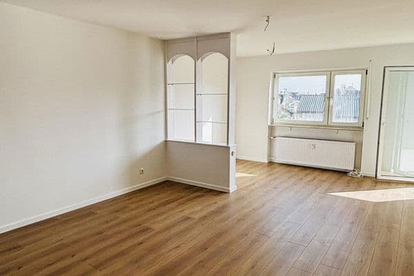 Pronájem bytu 3+1 93 m², Groß-Gerau Pronájem bytu 3+1 93 m², Groß-Gerau