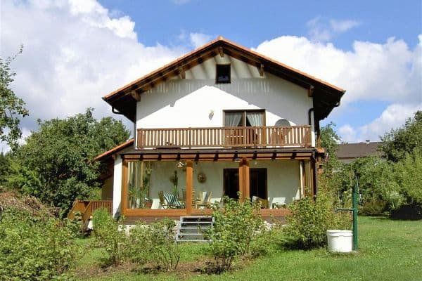 Prodej domu 160 m², pozemek 1.730 m², Engelsberg, Bavorsko Prodej domu 160 m², pozemek 1.730 m², Engelsberg, Bavorsko