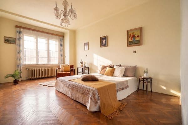 Prodej bytu 4+1 115 m², U Smaltovny, Praha Prodej bytu 4+1 115 m², U Smaltovny, Praha