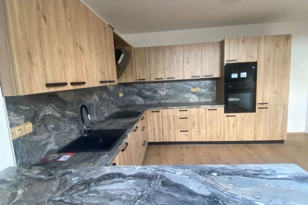 Pronájem bytu 3+1 134 m², Na Líše, Praha Pronájem bytu 3+1 134 m², Na Líše, Praha