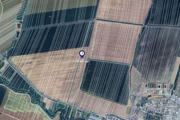 Prodej pozemku 2.423 m², Dolní Němčí Prodej pozemku 2.423 m², Dolní Němčí