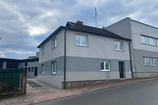 Pronájem bytu 3+kk 100 m², Skrýšovská, Pelhřimov, Kraj Vysočina Pronájem bytu 3+kk 100 m², Skrýšovská, Pelhřimov, Kraj Vysočina