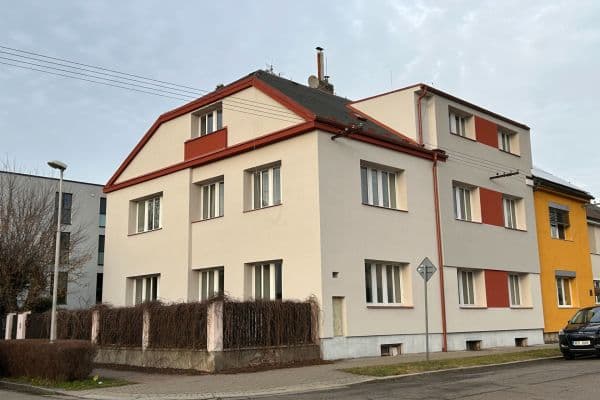 Pronájem bytu 2+1 55 m², Wintrova II, Pardubice Pronájem bytu 2+1 55 m², Wintrova II, Pardubice