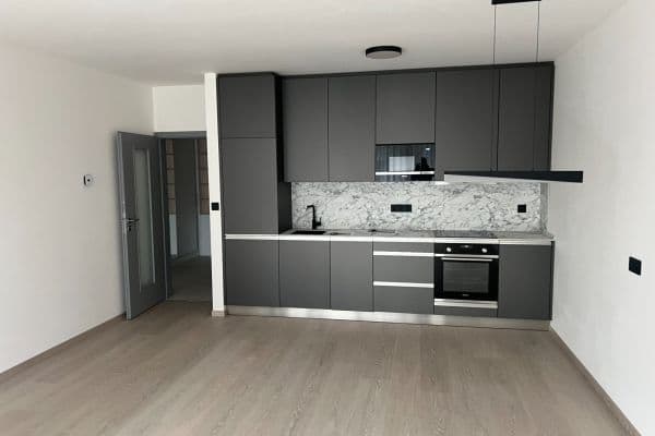 Pronájem bytu 2+kk 59 m², Obvodová, Praha Pronájem bytu 2+kk 59 m², Obvodová, Praha