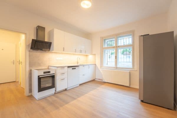 Pronájem bytu 2+1 61 m², Gočárova, Ústí nad Labem Pronájem bytu 2+1 61 m², Gočárova, Ústí nad Labem