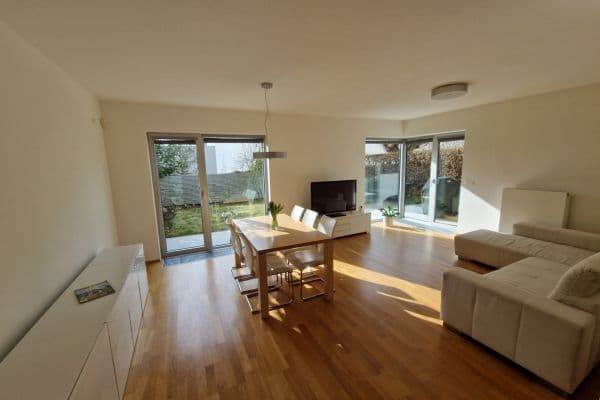 Prodej domu 125 m², pozemek 185 m², Terasy IV, Unhošť Prodej domu 125 m², pozemek 185 m², Terasy IV, Unhošť