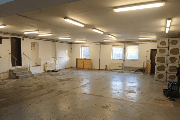 Pronájem nebytového prostoru 340 m², Arnstadt Pronájem nebytového prostoru 340 m², Arnstadt