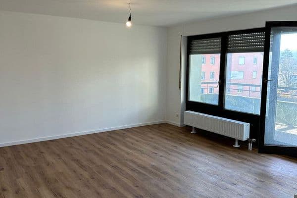 Prodej bytu 2+1 69 m², Esslingen-Oberesslingen Prodej bytu 2+1 69 m², Esslingen-Oberesslingen